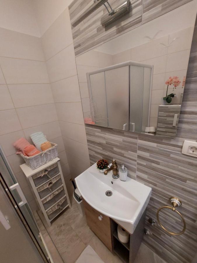 Rooms Nevenka Novi Vinodolski Exteriér fotografie